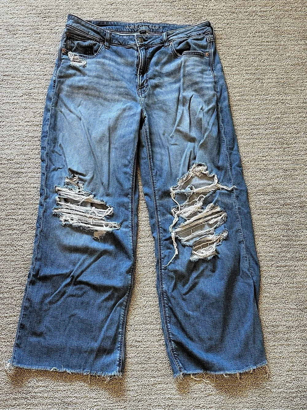 American Eagle Distressed Wide Leg Jeans in Blue Waist 14